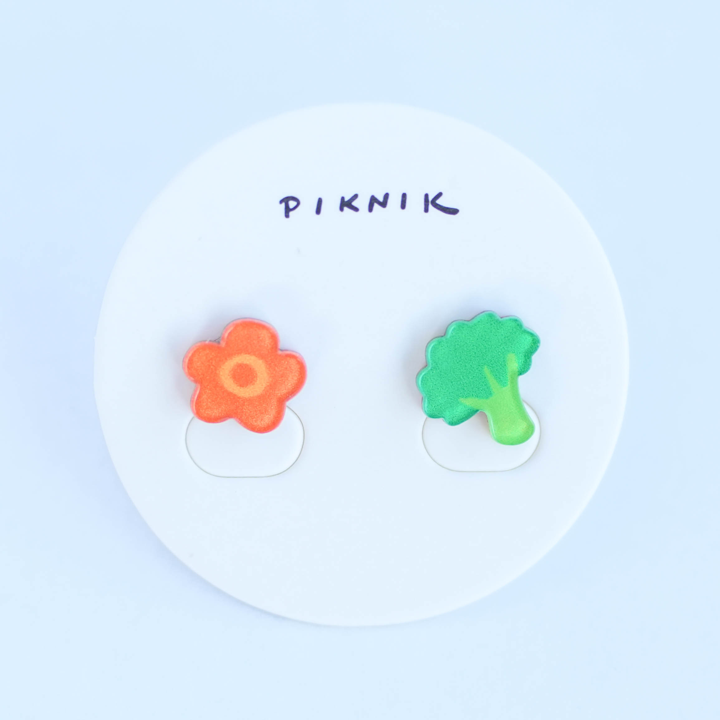 【PIKNIK】花形にんじんとブロッコリー