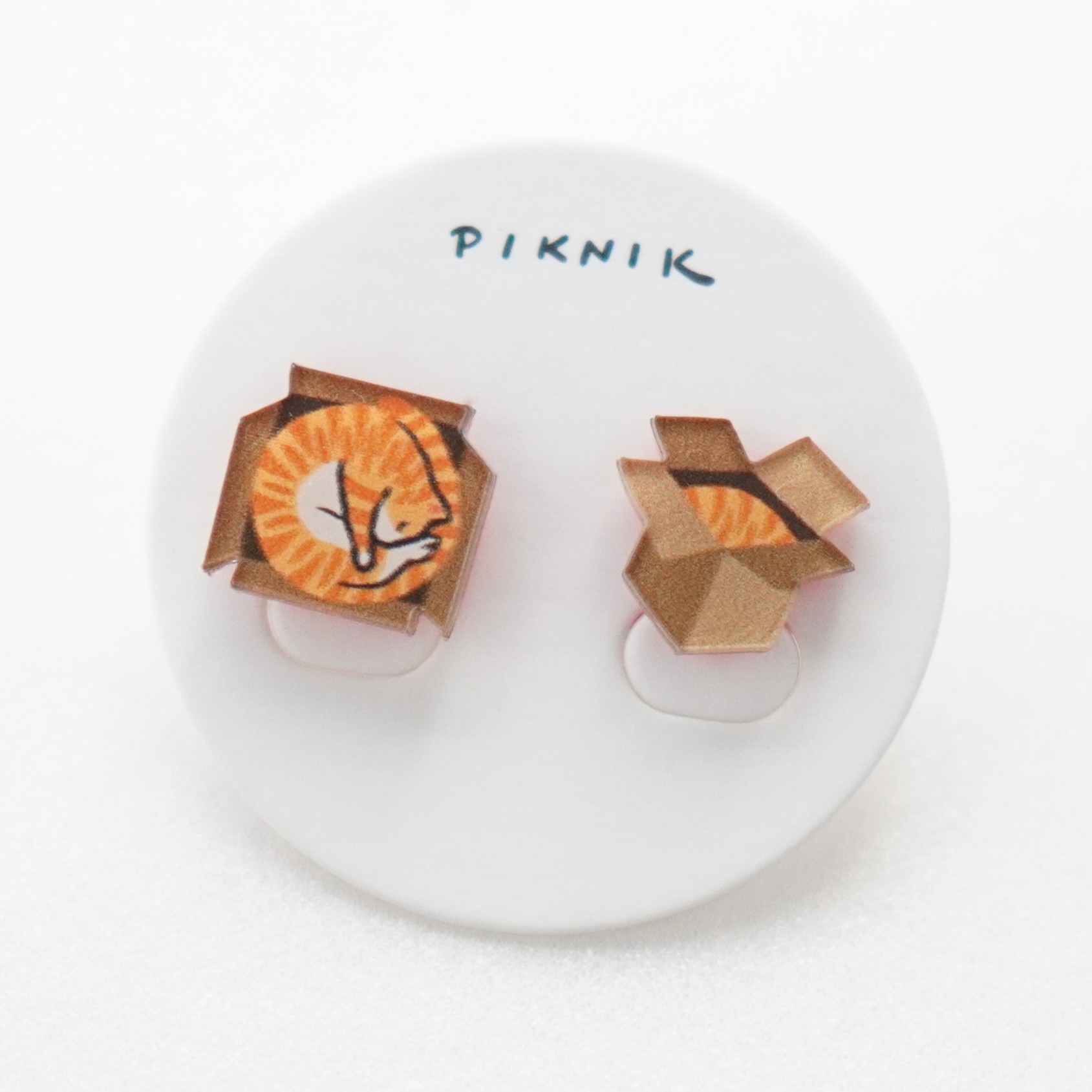 【PIKNIK】段ボール猫の太ったオレンジ猫B